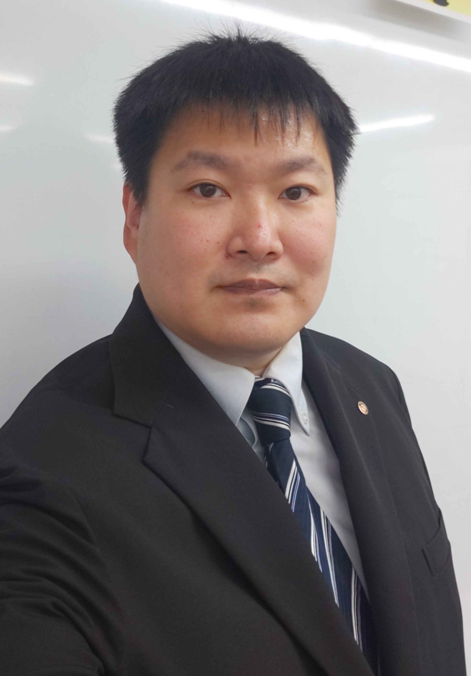 個別指導 新柏校 徳重諒一（教室責任者)
